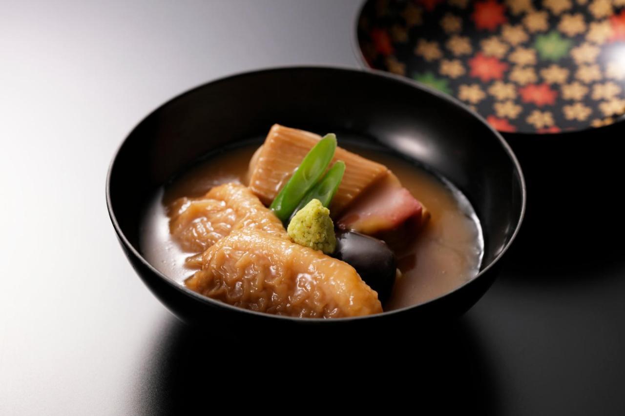 Kanazawa Hakuchoro Hotel Sanraku -Natural Hot Spring- Екстериор снимка Kamaboko