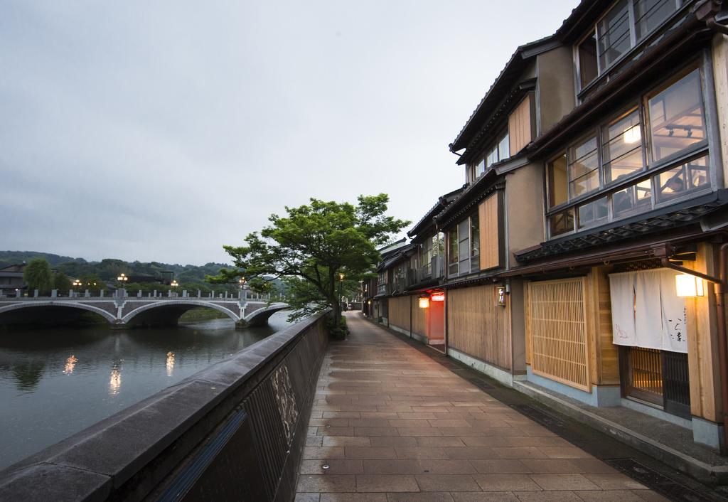 Kanazawa Hakuchoro Hotel Sanraku -Natural Hot Spring- Екстериор снимка Okinawa